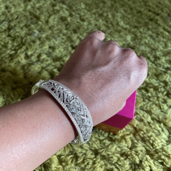 Cute silver bracelet with box. Bought from Macy’s. - Picture 2 of 4
